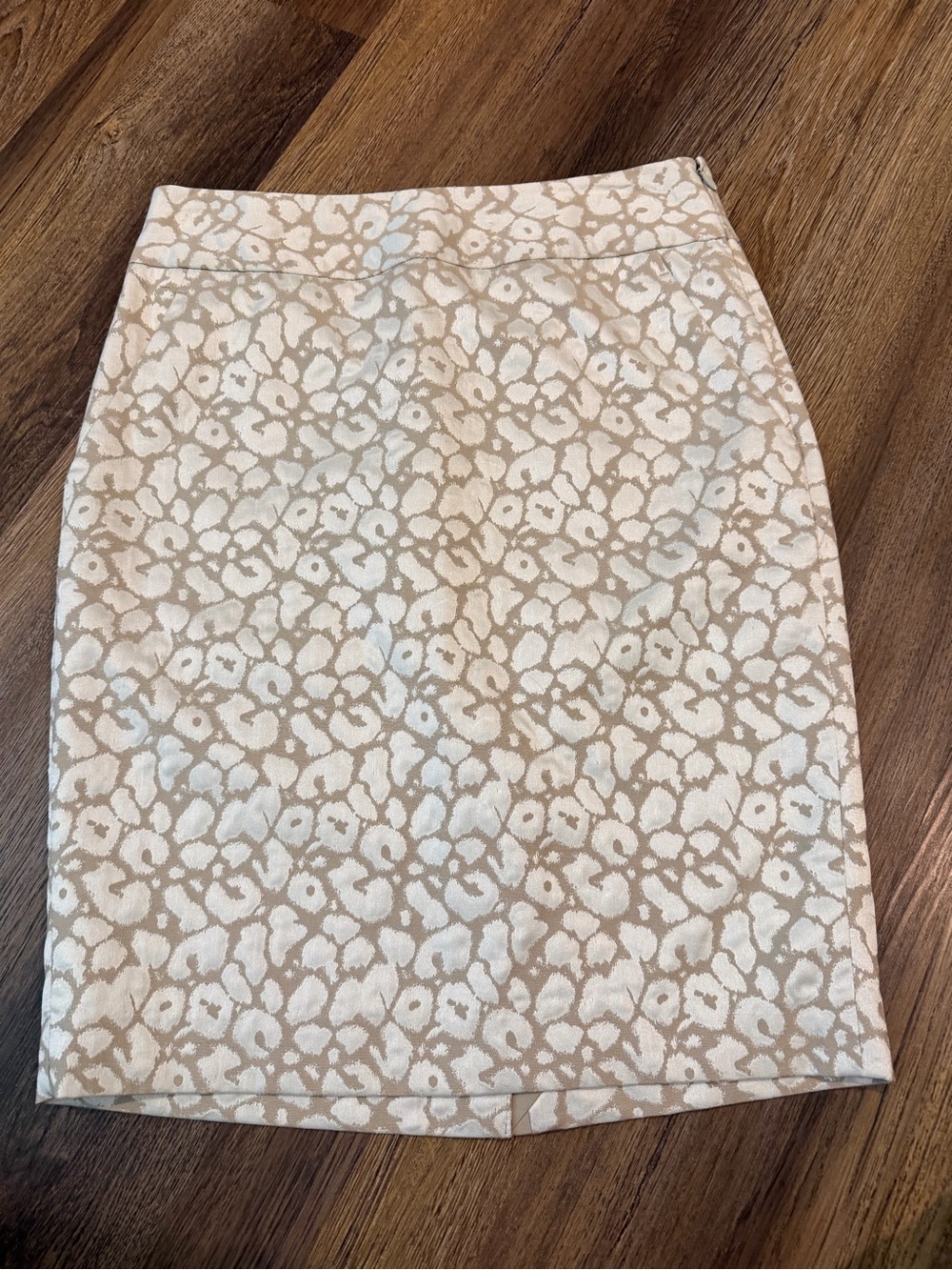 The Limited Beige & White Leopard-Print Pencil Skirt